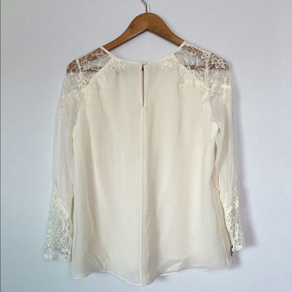 ALICE + OLIVIA Ivory Danyelle Lace Detail Bateau Neckline Sleeve Silk Blouse - Picture 6 of 11